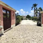 Venkovský dům Colle Dei Rustici / Ospitalita In Sicilia Villaggio Mosè
