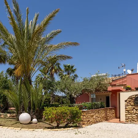 Landsted Colle Dei Rustici / Ospitalita In Sicilia