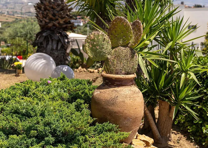 Colle Dei Rustici / Ospitalita In Sicilia Villaggio Mosè
